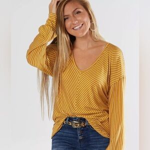 Daytrip Striped V-Neck Top in the mustard size L